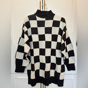 H&M Black and White Checkered Turtleneck Sweater